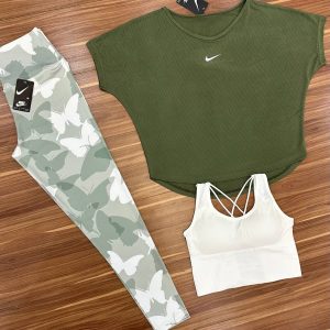 ست ورزشی لگ و کراپ و نیمتنه کد 3652